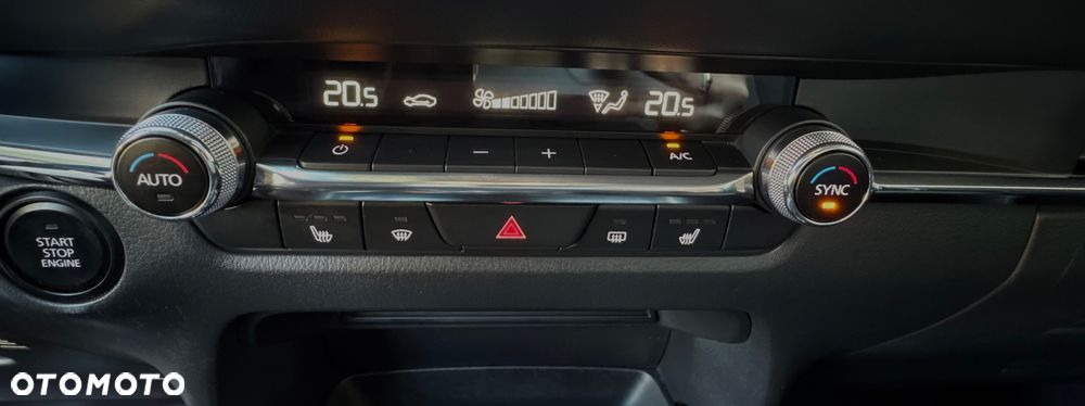 Mazda CX-30 e-SKYACTIV-G 2.0 M HYBRID DRIVE HOMURA - 26