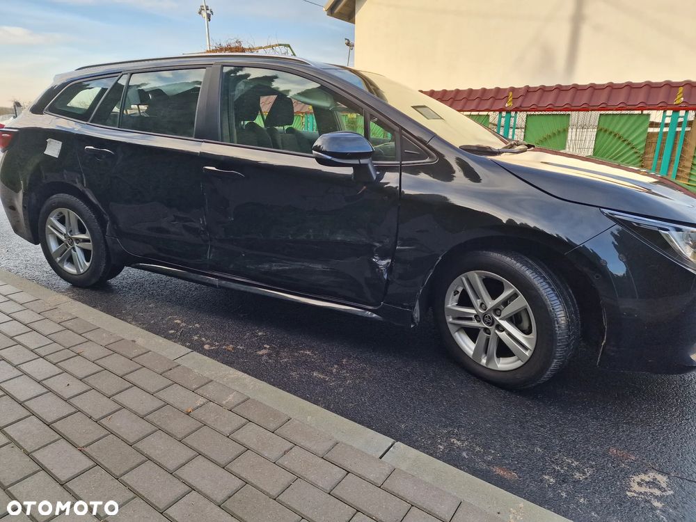 Toyota Corolla 1.8 Business Edition - 3