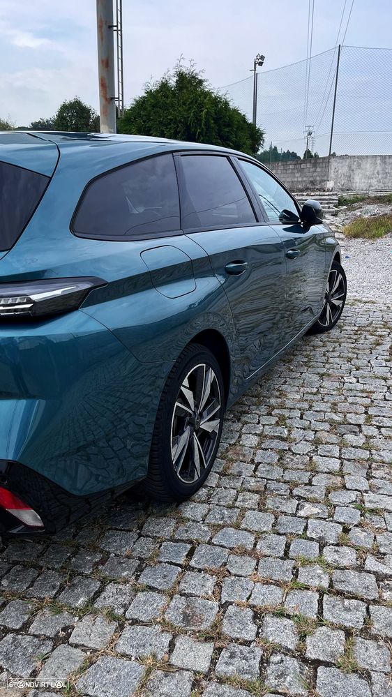 Peugeot 308 1.6 Hybrid Allure e-EAT8 - 6
