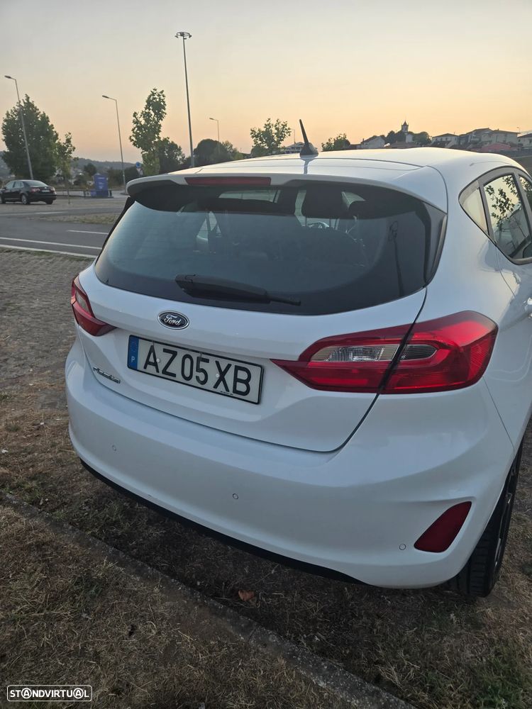 Ford Fiesta 1.1 TITANIUM - 18