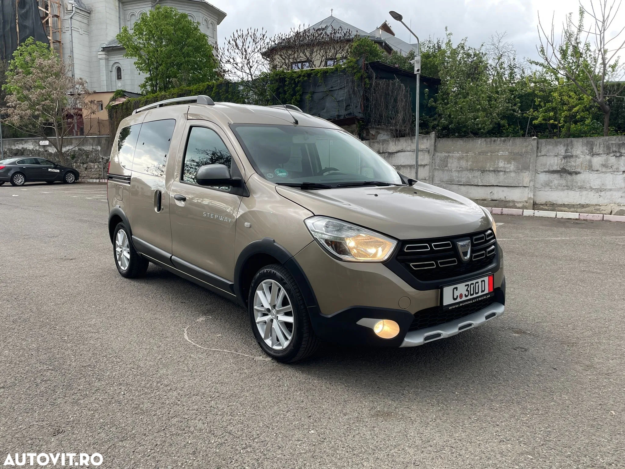 Dacia Dokker 1.5 Blue dCi Stepway - 10