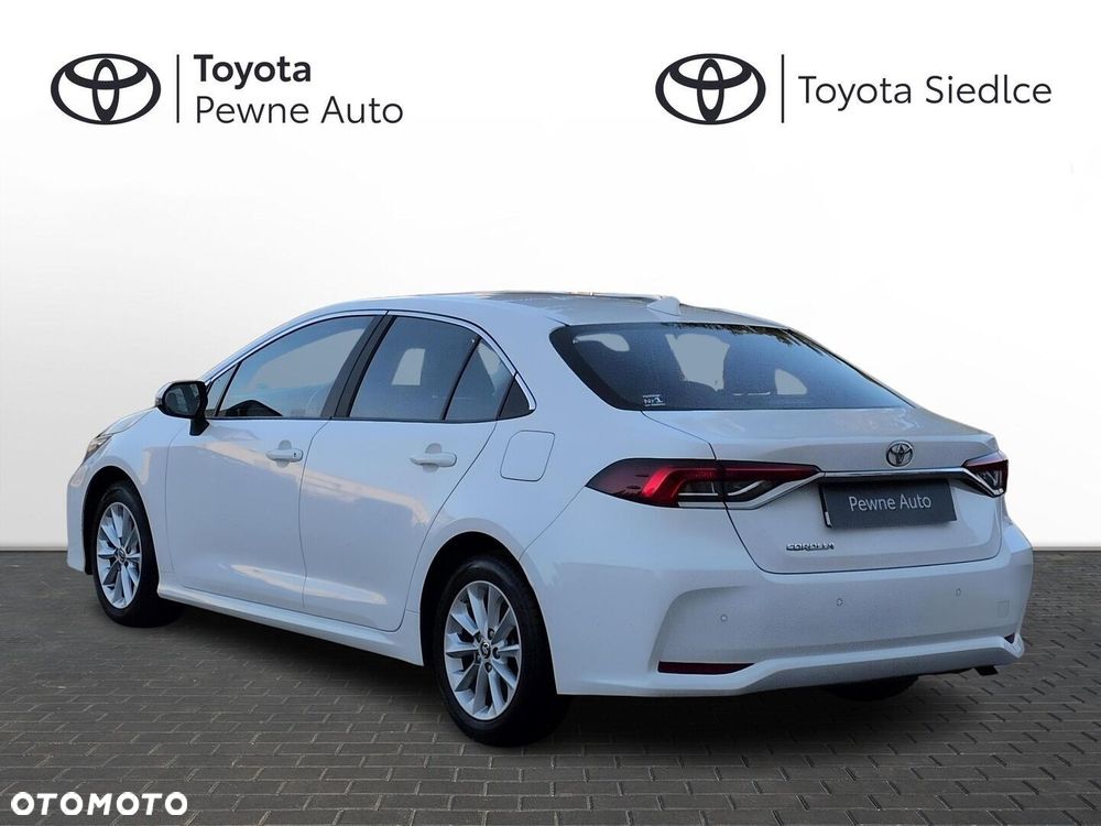 Toyota Corolla - 4