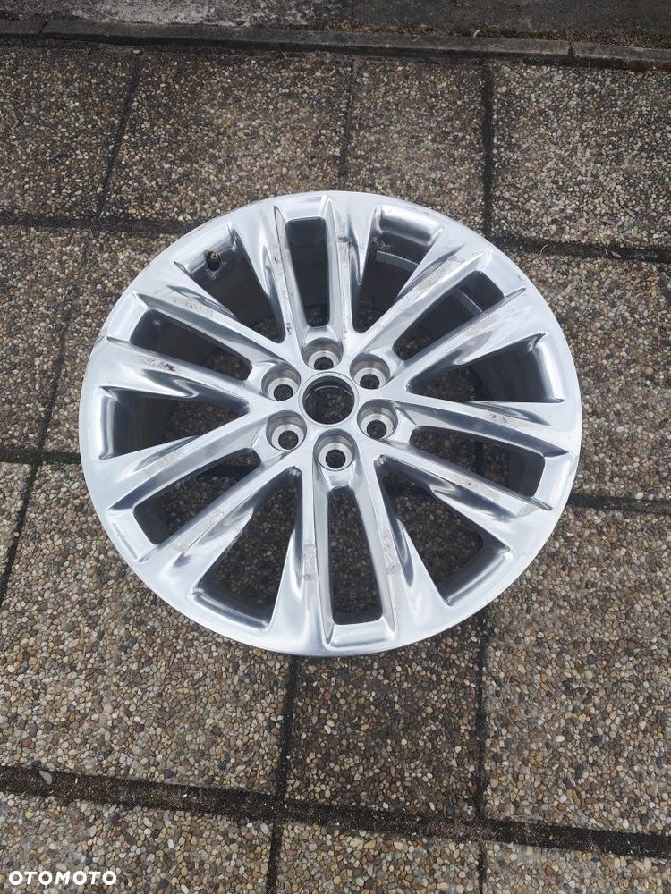 Cadillac XT5 XT6 felgi aluminiowe pojedyncze 20x8