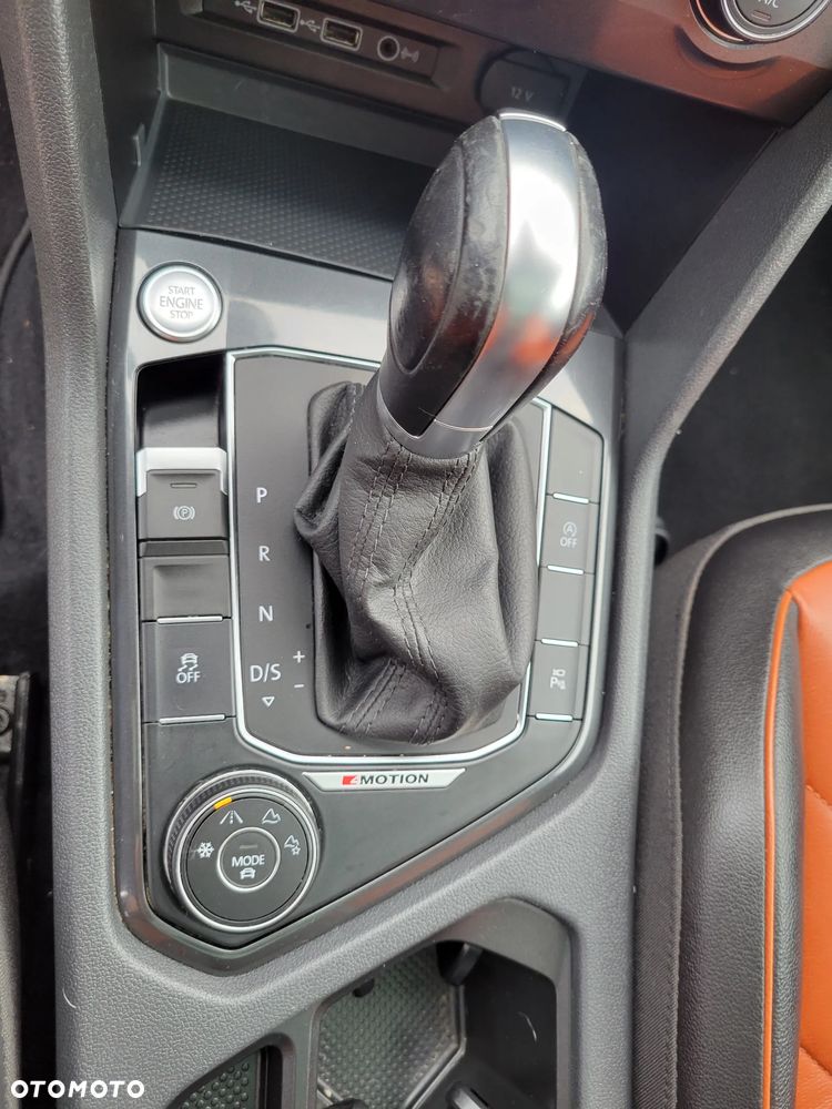 Volkswagen Tiguan 2.0 TSI 4Motion DSG OPF Highline - 26