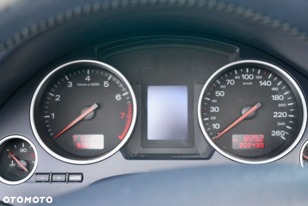 Audi A4 Cabrio - 23