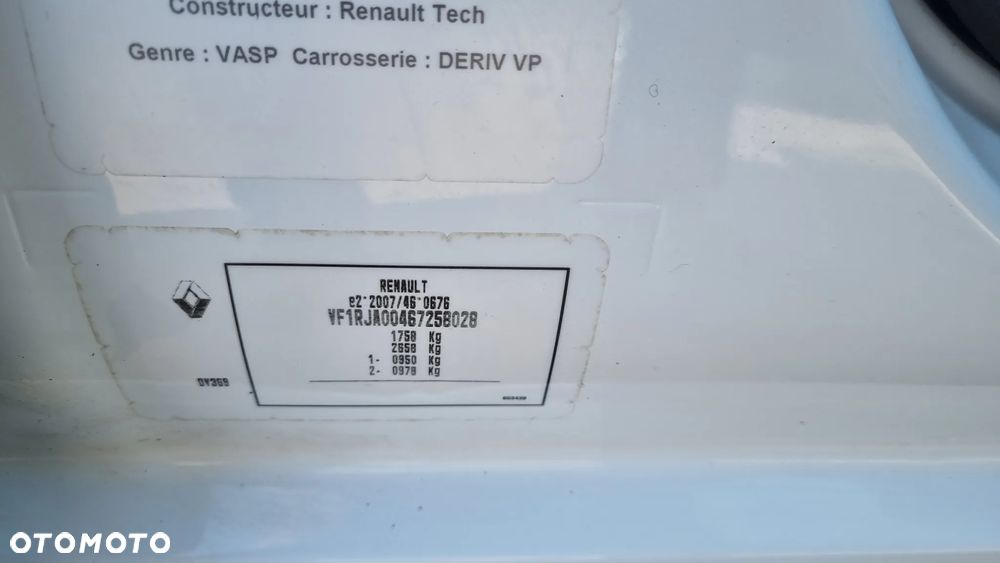 Renault Clio E-TECH 140 INTENS - 22