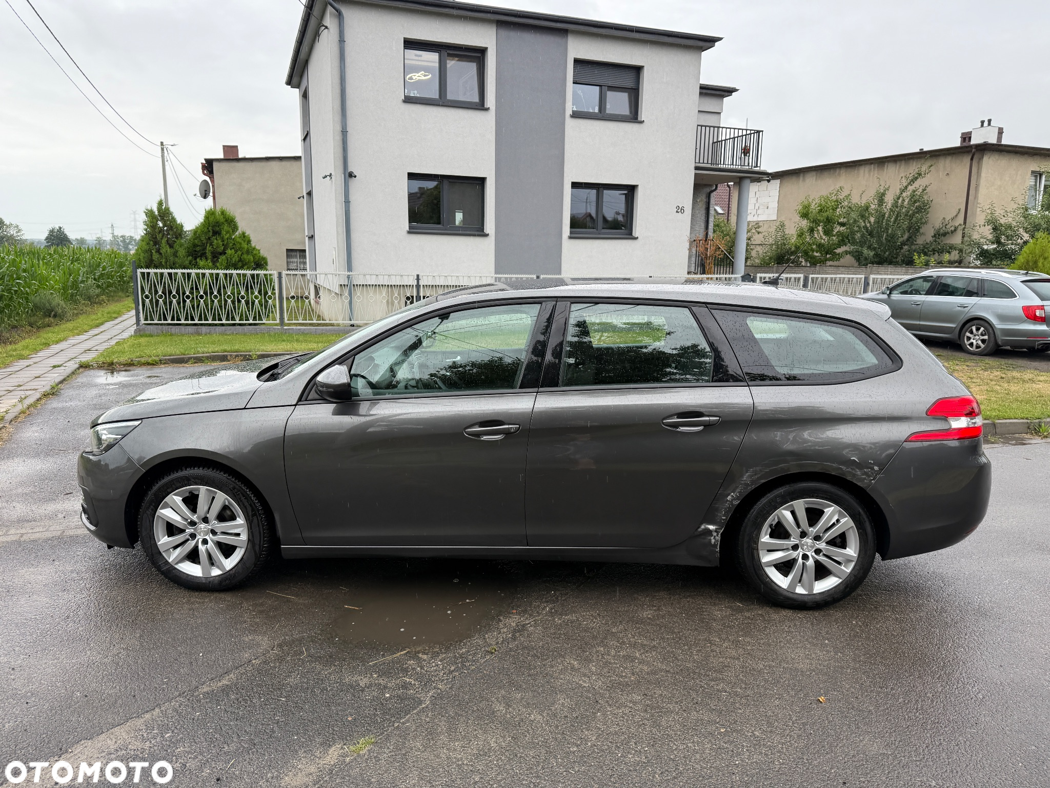 Peugeot 308 1.6 BlueHDi Allure S&S - 9