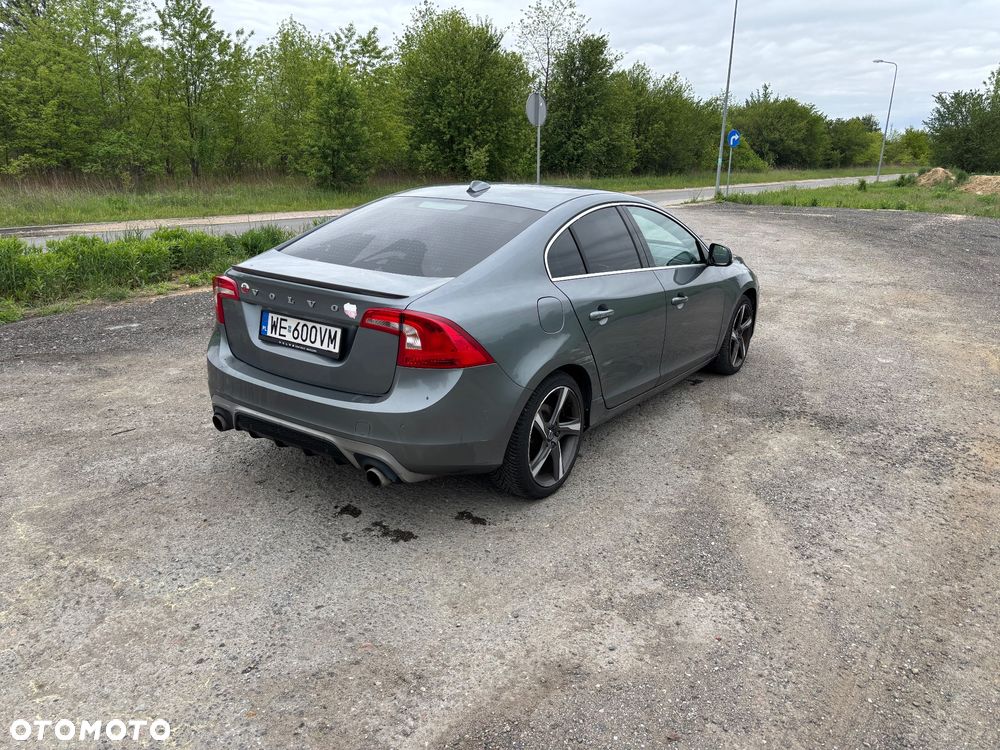 Volvo S60 T5 Drive-E R-Design Summum - 5