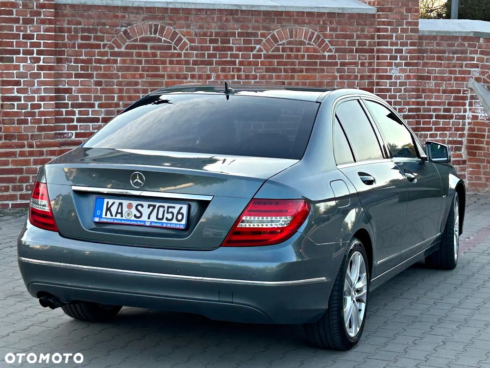 Mercedes-Benz Klasa C - 19