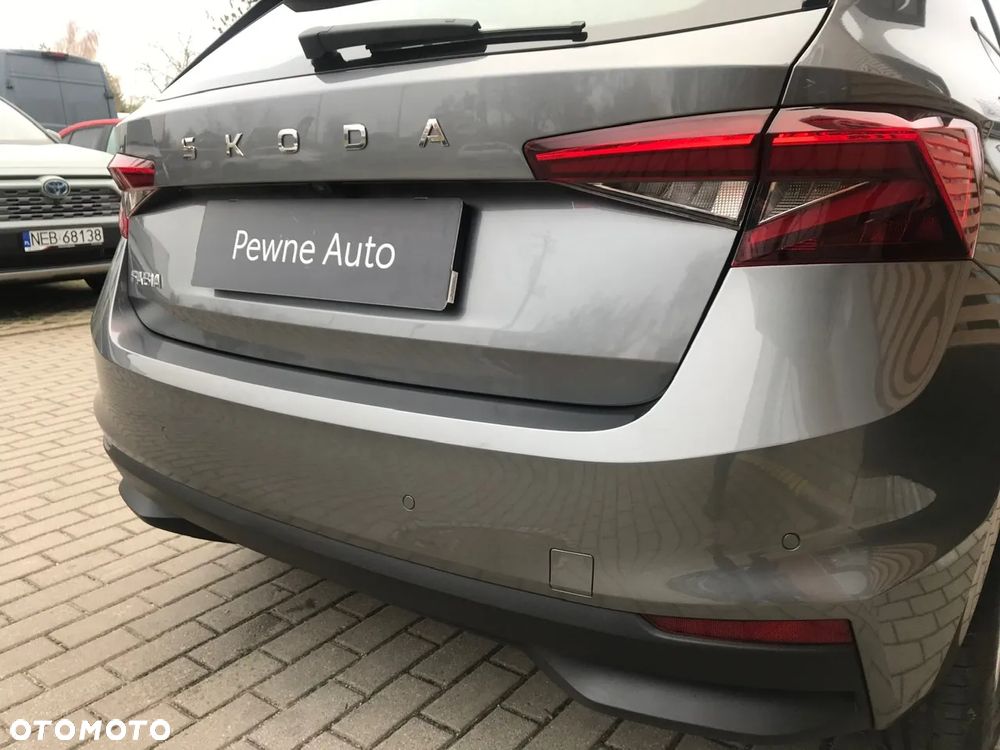 Skoda Fabia - 11
