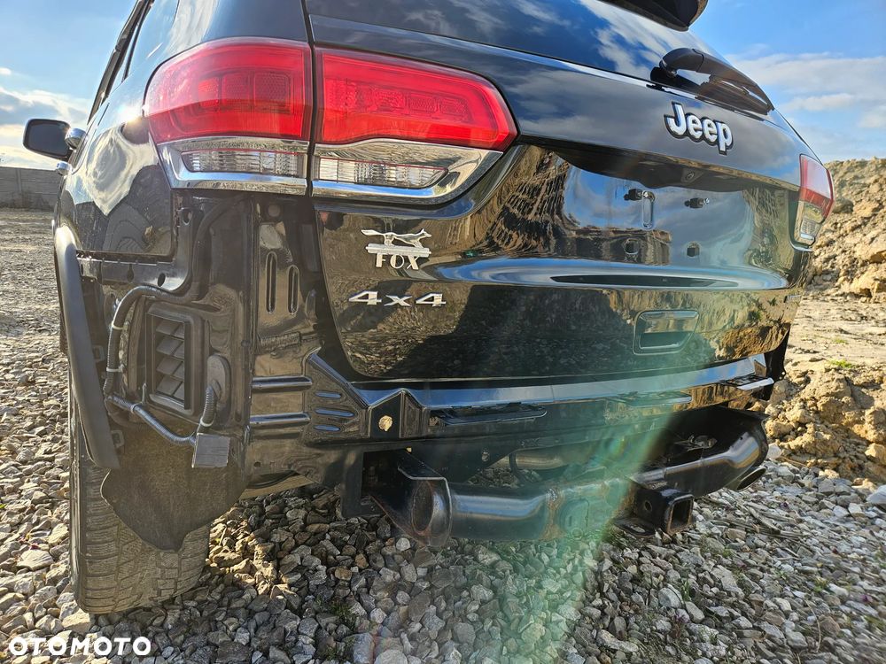 Jeep Grand Cherokee - 26