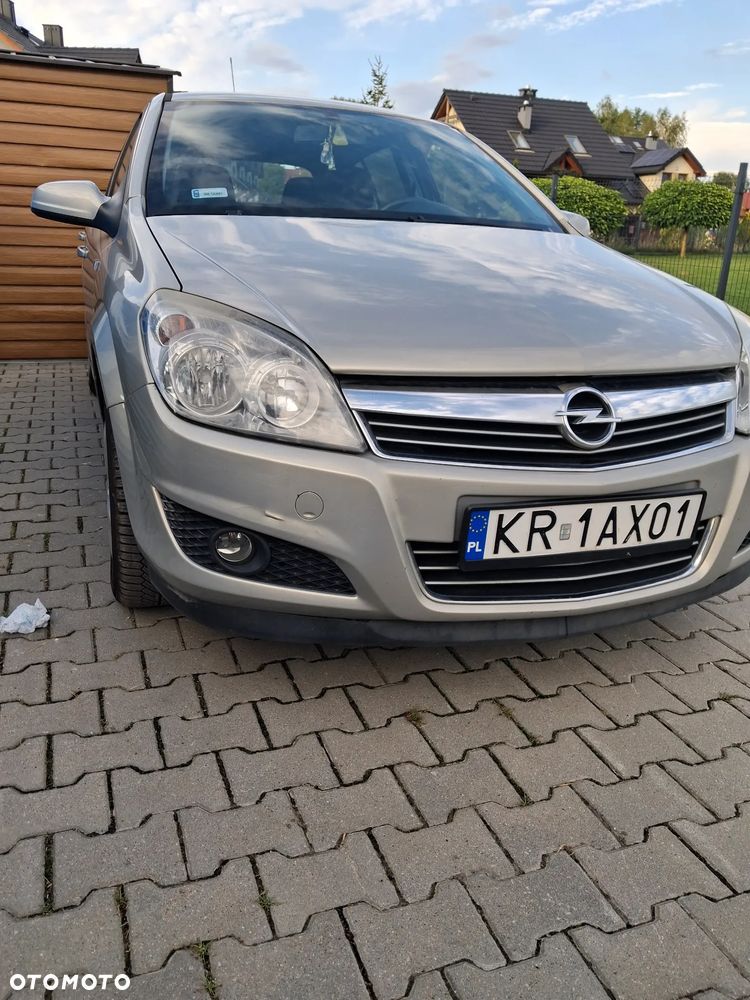 Opel Astra - 2