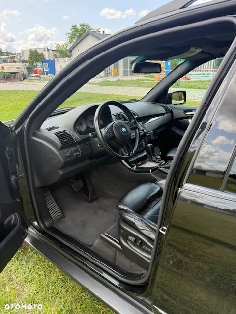 BMW X5 4.6is - 8