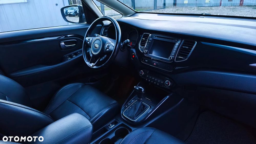 Kia Carens 1.7 CRDi Spirit - 27