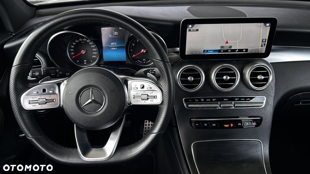Mercedes-Benz GLC 200 - 14