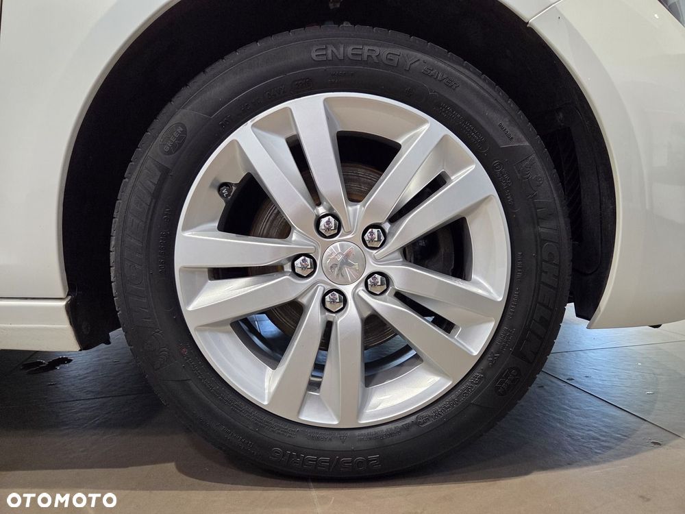 Peugeot 308 1.2 PureTech Active S&S - 27
