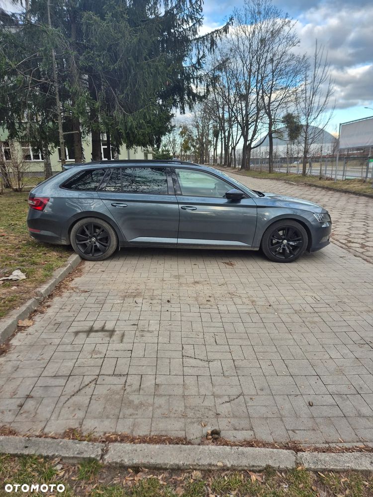 Skoda Superb 2.0 TSI 4x4 Sportline DSG - 4