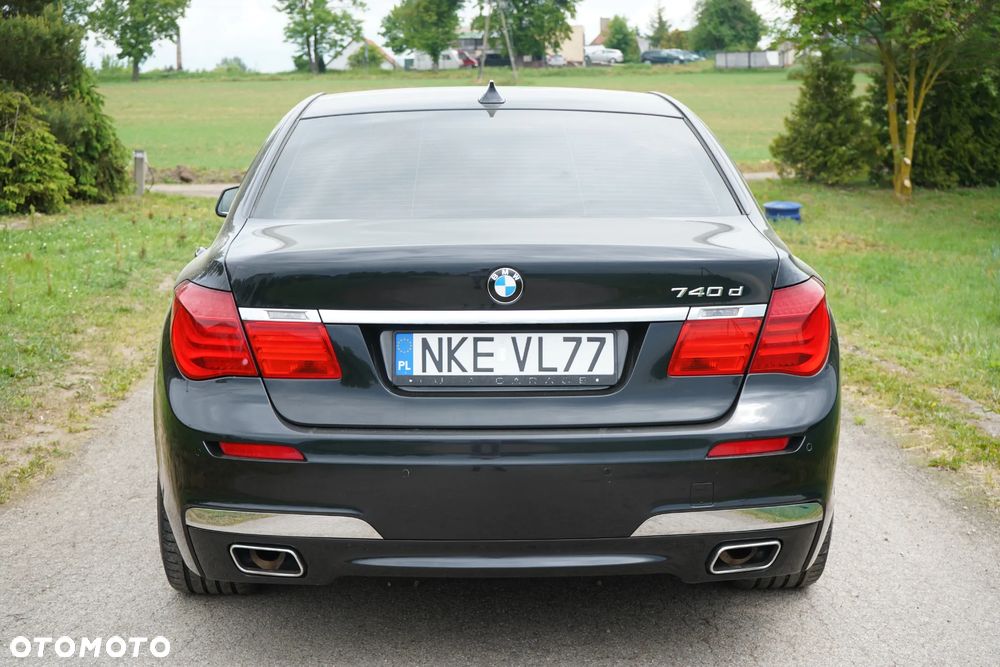 BMW Seria 7 740d xDrive - 6