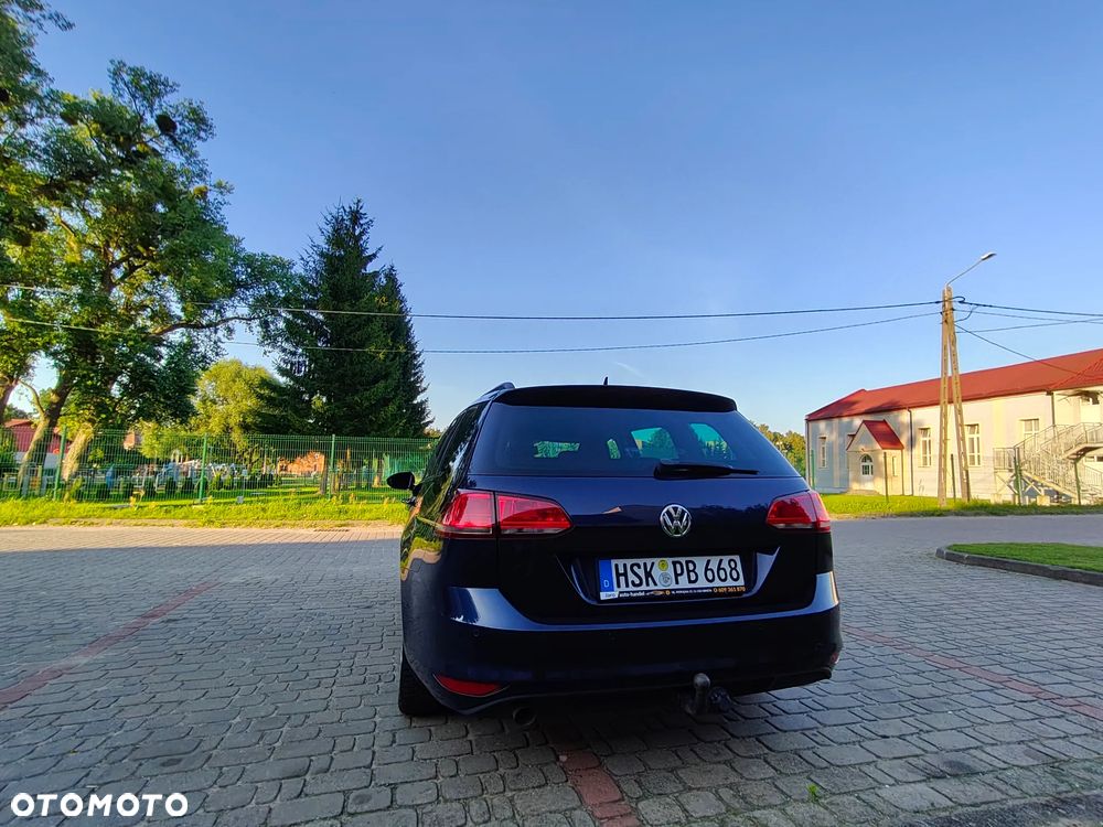 Volkswagen Golf - 31