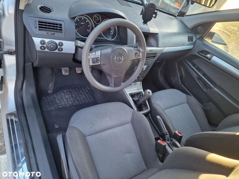 Opel Astra 1.7 CDTI Cosmo - 21