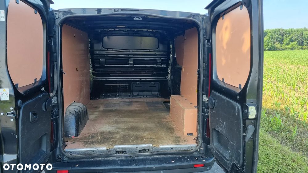 Renault Trafic - 28