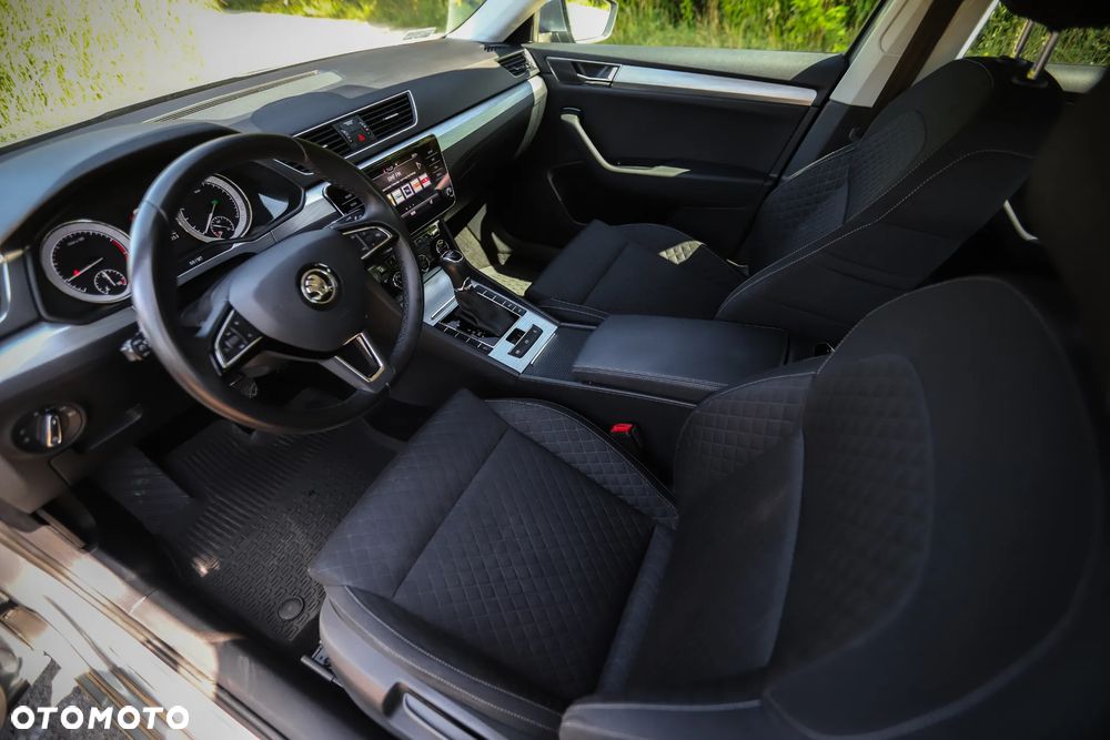 Skoda Superb 1.5 TSI Active DSG - 6