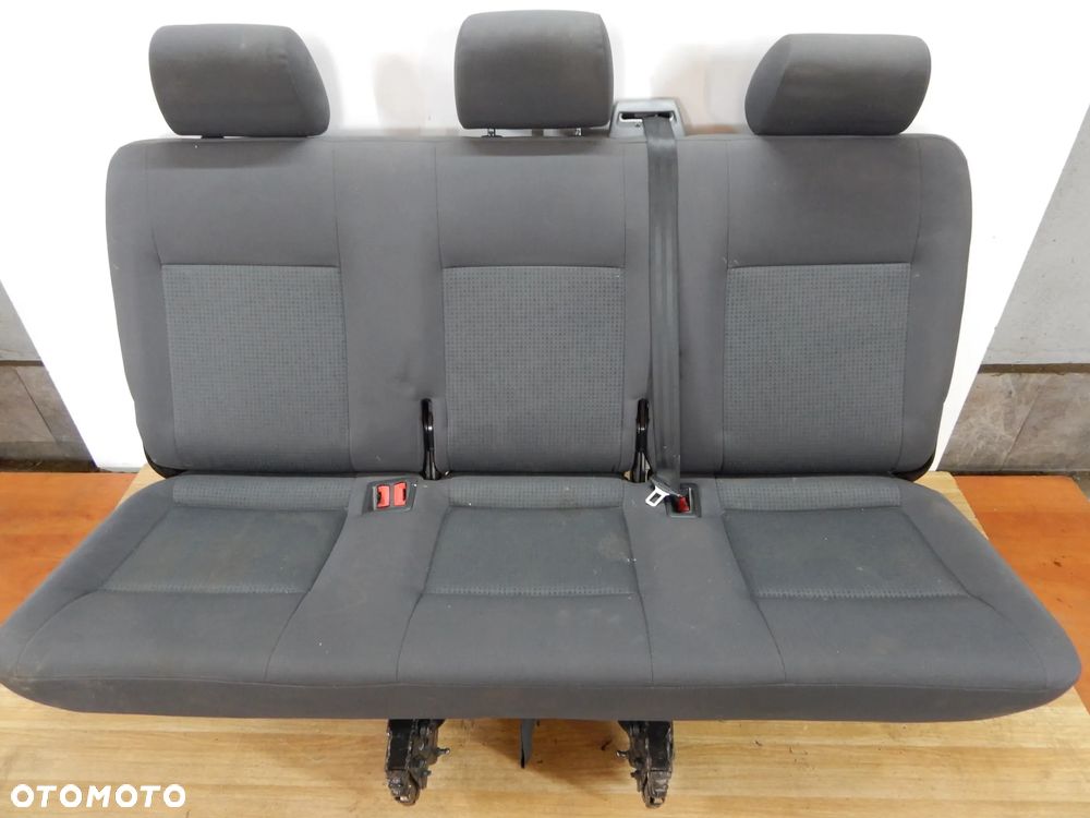 Fotel fotele kanapa tapicerka tył VW Transporter T5 T6 Caravelle Multivan 09-19 Łuków części - 2