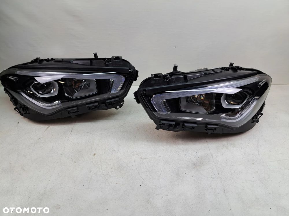 MERCEDES CLA W118 118 Lampy przód Full Led A1189062500 A1189062600 - 1
