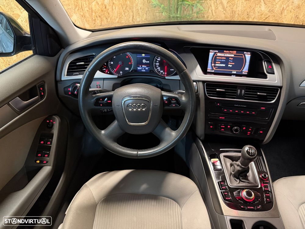 Audi A4 Avant 2.0 TDI Sport - 13