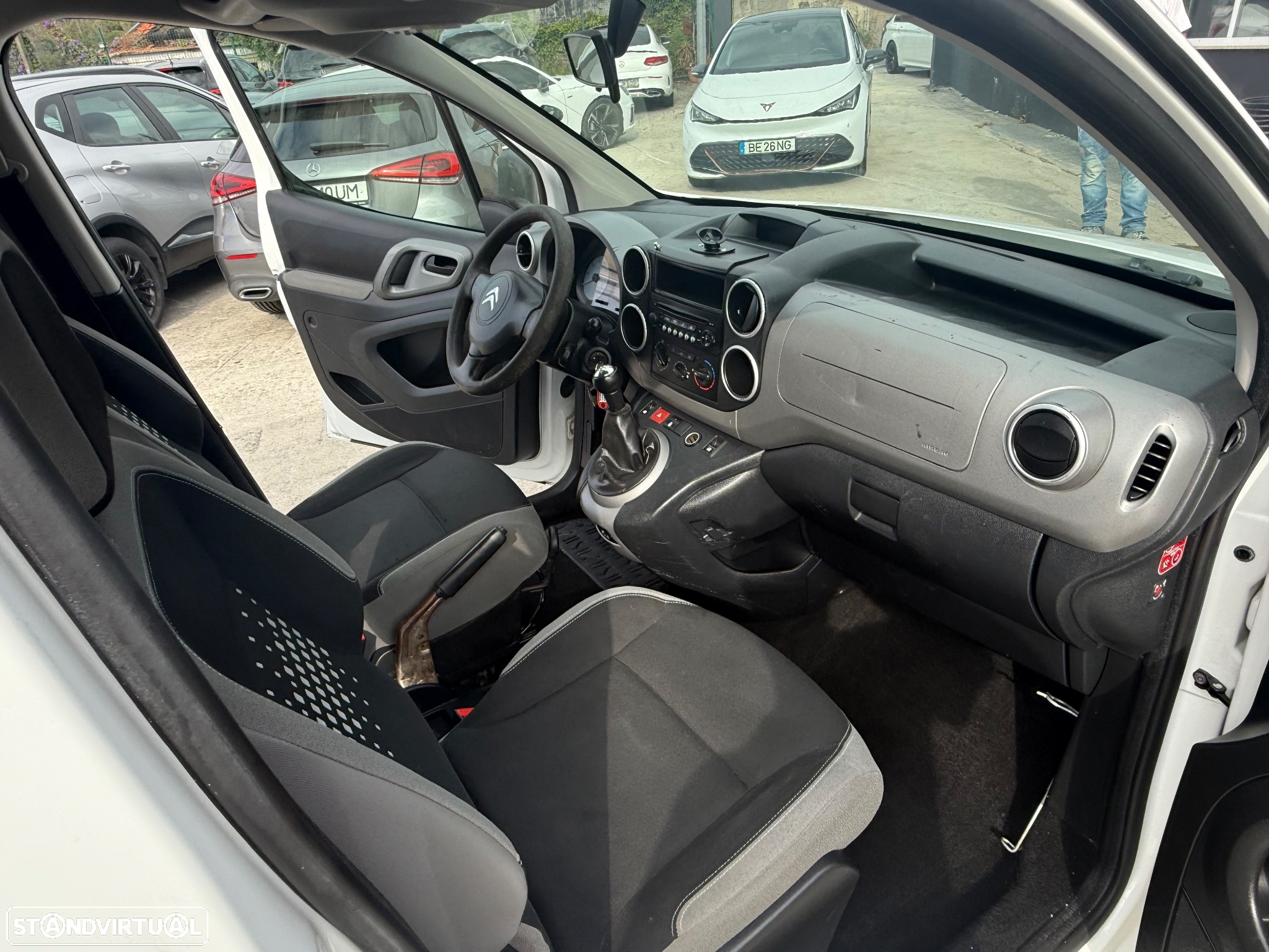 Citroën Berlingo 1.6 BlueHDi XTR - 10