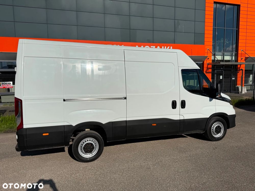 Iveco Daily 35S14, 2.3 140KM, L3H2, HiMatic, Bardzo zadbany - 12