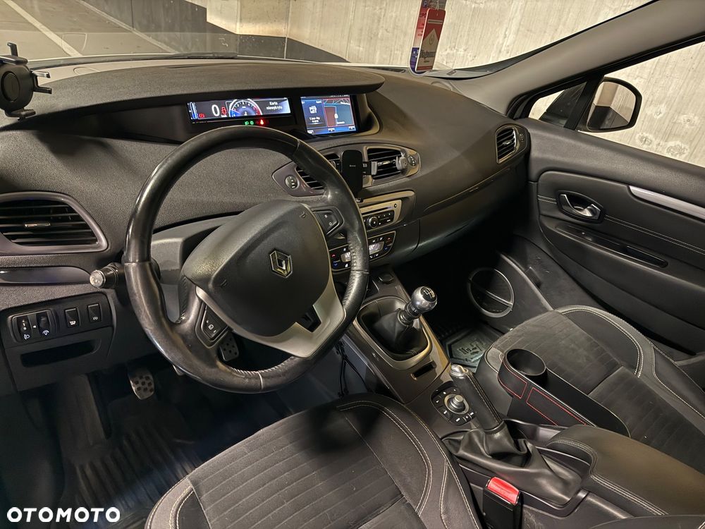 Renault Scenic Energy dCi 130 Euro 6 S&S Xmod Bose Edition - 13