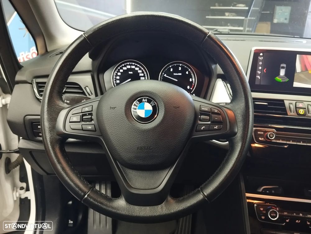 BMW 216 Active Tourer d Advantage - 25