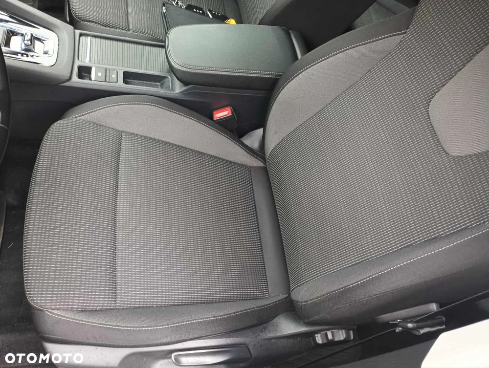 Skoda Octavia 2.0 TDI Ambition DSG - 11