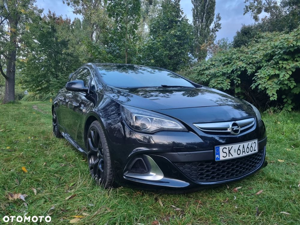 Opel Astra OPC Start/Stop - 1