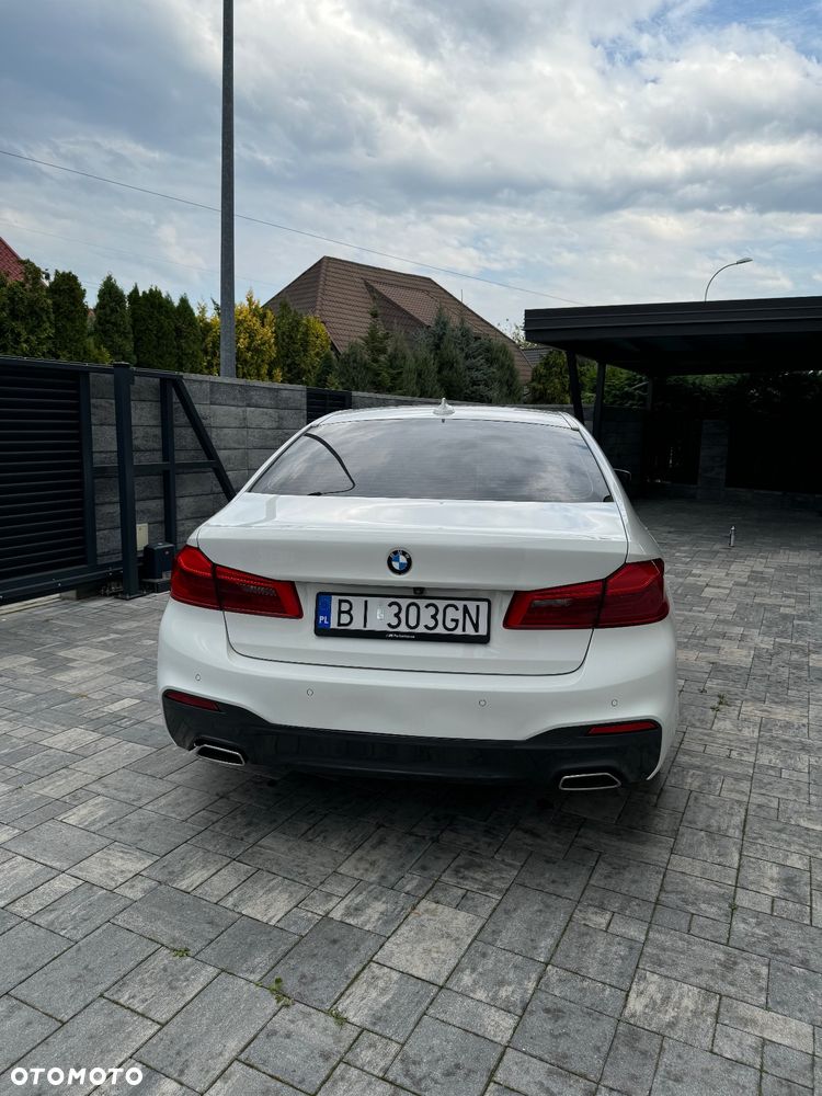 BMW Seria 5 520d xDrive M Sport sport - 12