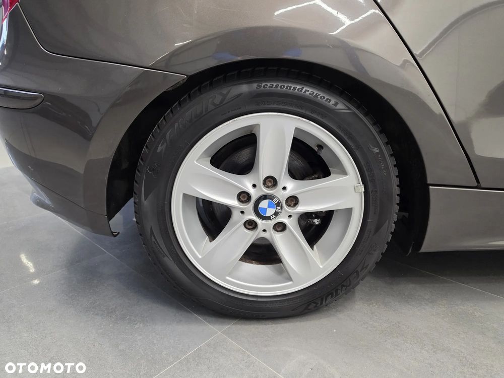BMW Seria 1 118i - 19