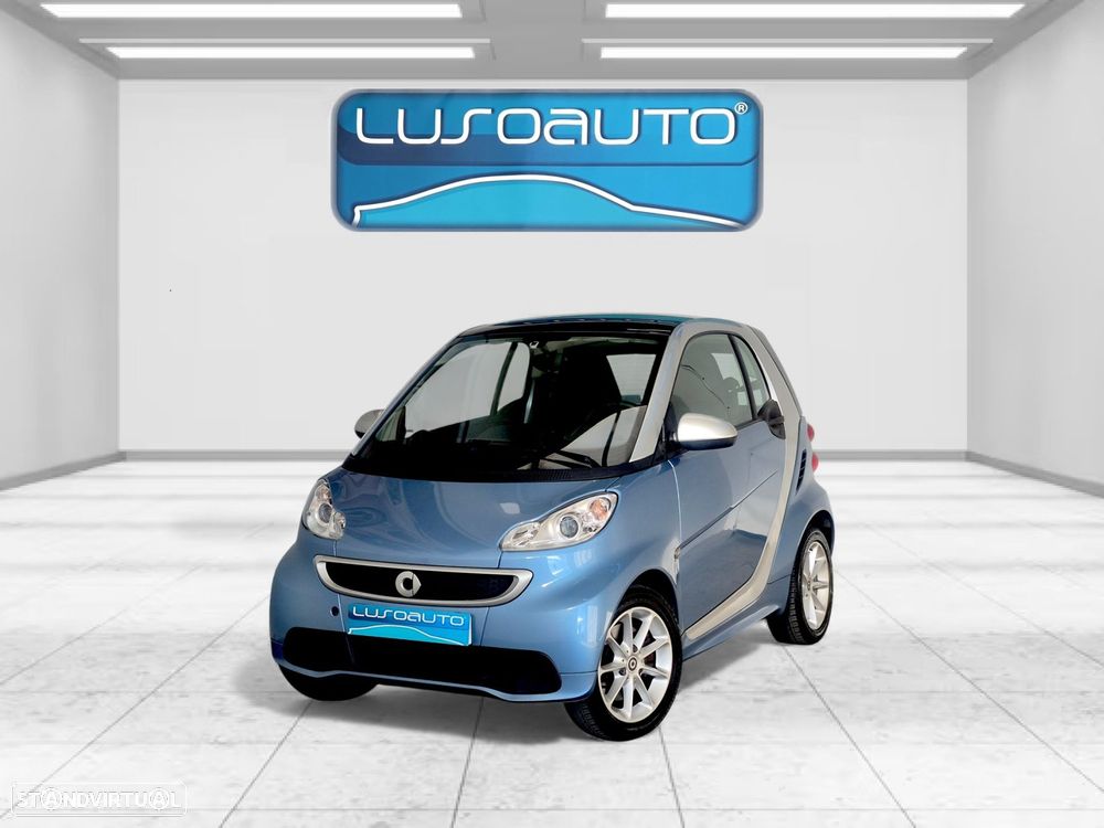 Smart ForTwo Coupé 1.0 mhd Passion 71 Softouch - 2