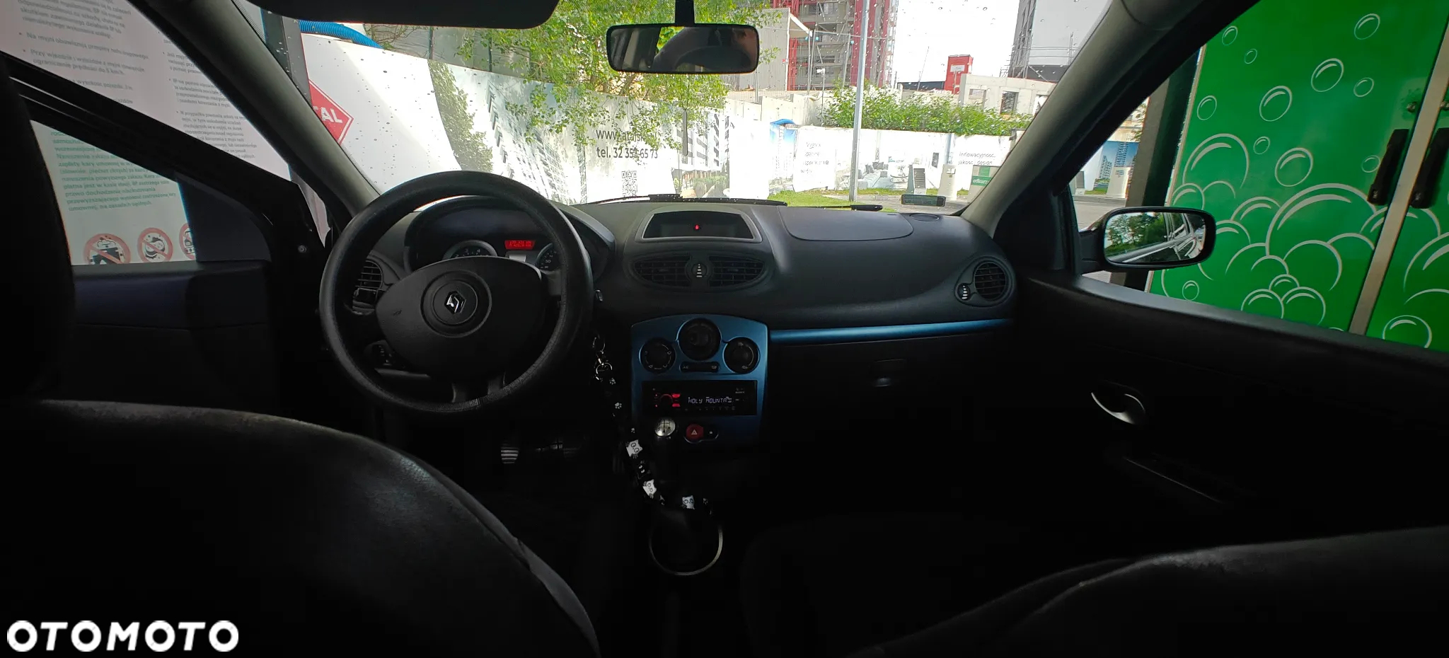 Renault Clio - 10