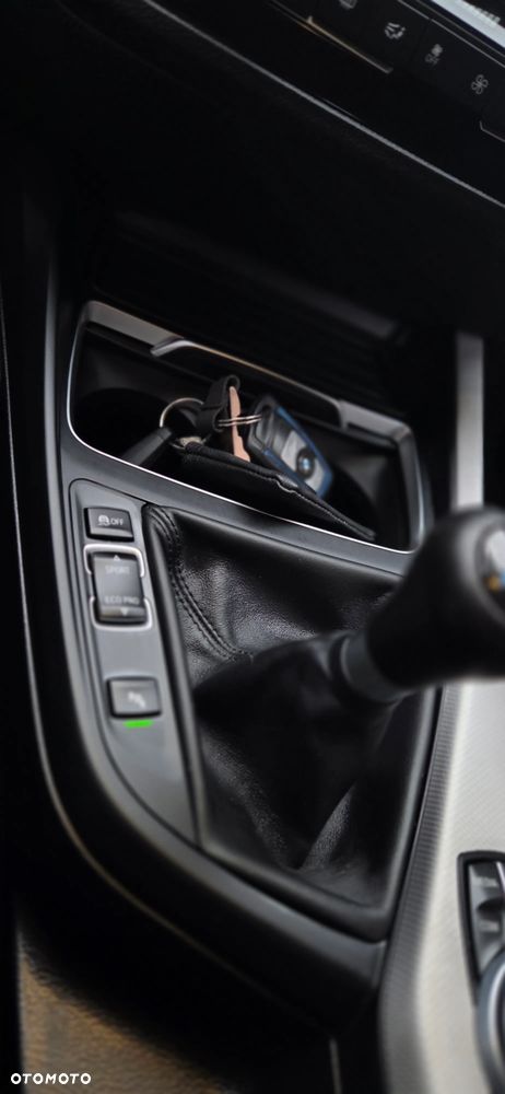 BMW Seria 1 120d Edition M Sport Shadow - 27