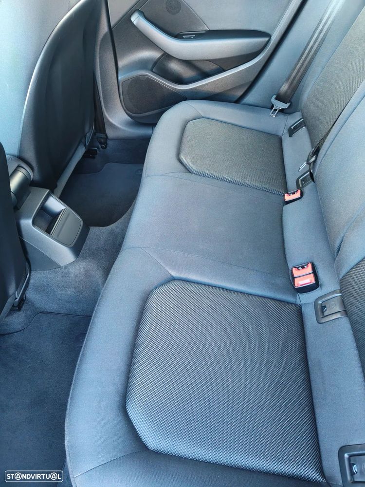 Audi A3 Sportback - 6