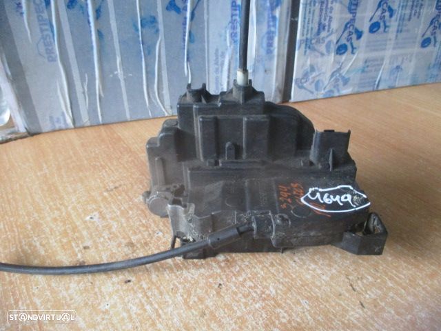 Fecho 300125D RENAULT CLIO 3 2006 1.5DCI 8V 70CV 5P CINZENTO FD 4 PINOS - 1
