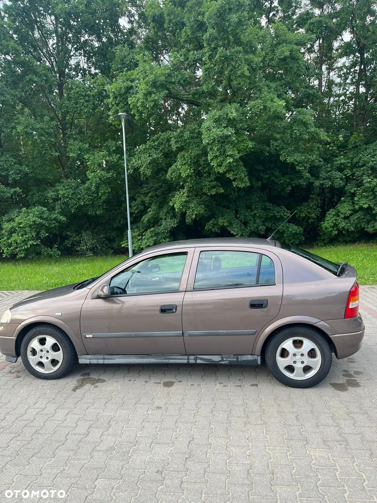 Opel Astra - 21