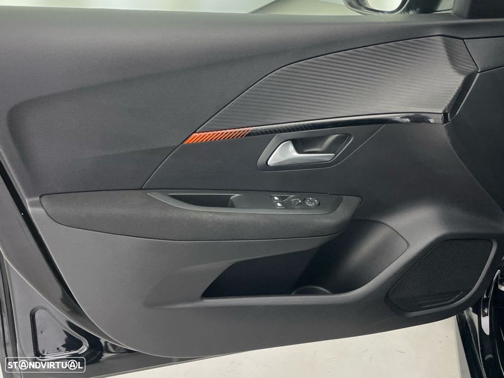 Peugeot 208 1.2 PureTech Active - 17