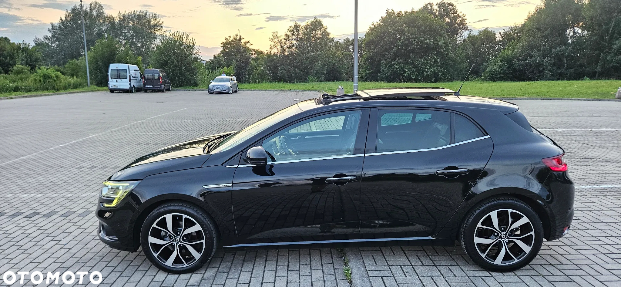 Renault Megane 1.2 Energy TCe Bose EDC - 27