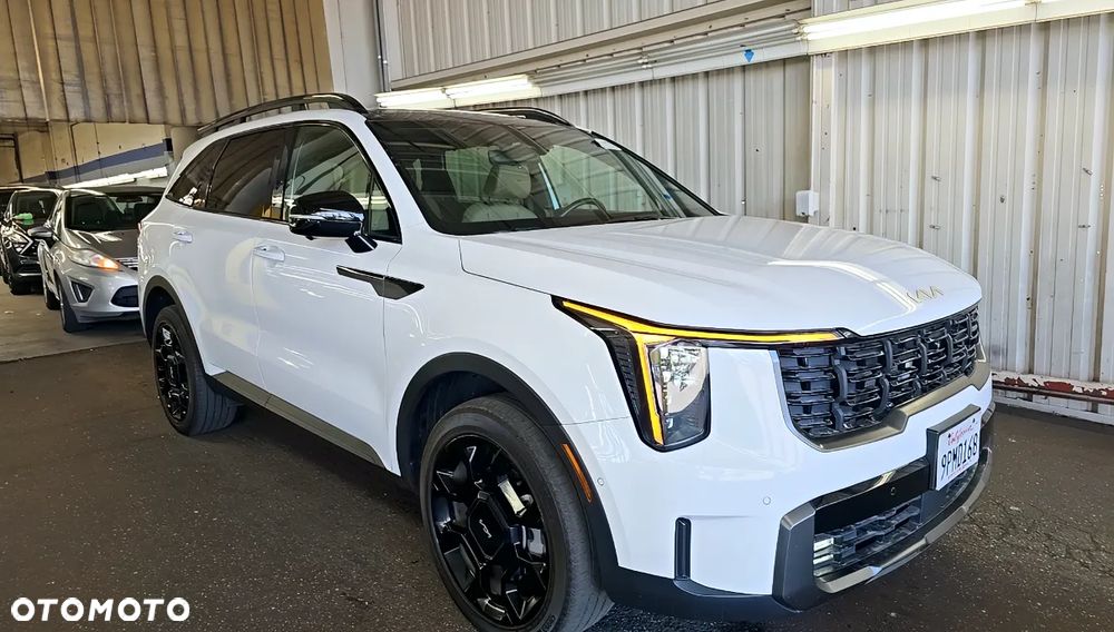 Kia Sorento - 3