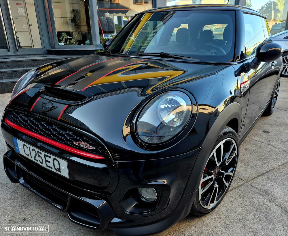 MINI 3 Portas One JCW - 20