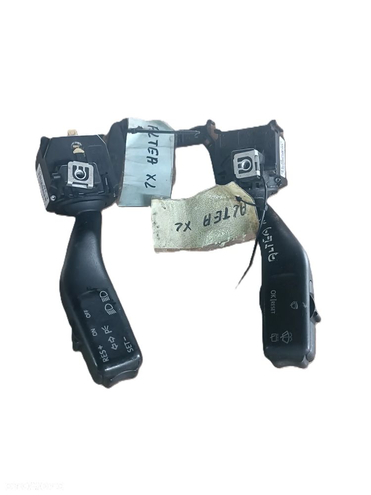 SEAT ALTEA XL 06-15 r. PRZEŁĄCZNIK KIERUNKÓW MANETKA 1K0953513A WYCIERACZEK 1K0953519A + - 1