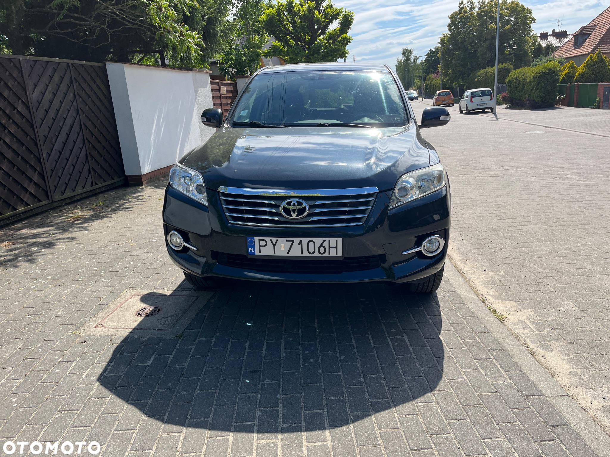Toyota RAV4 2.2 D-4D 4x4 Automatik Edition S - 2