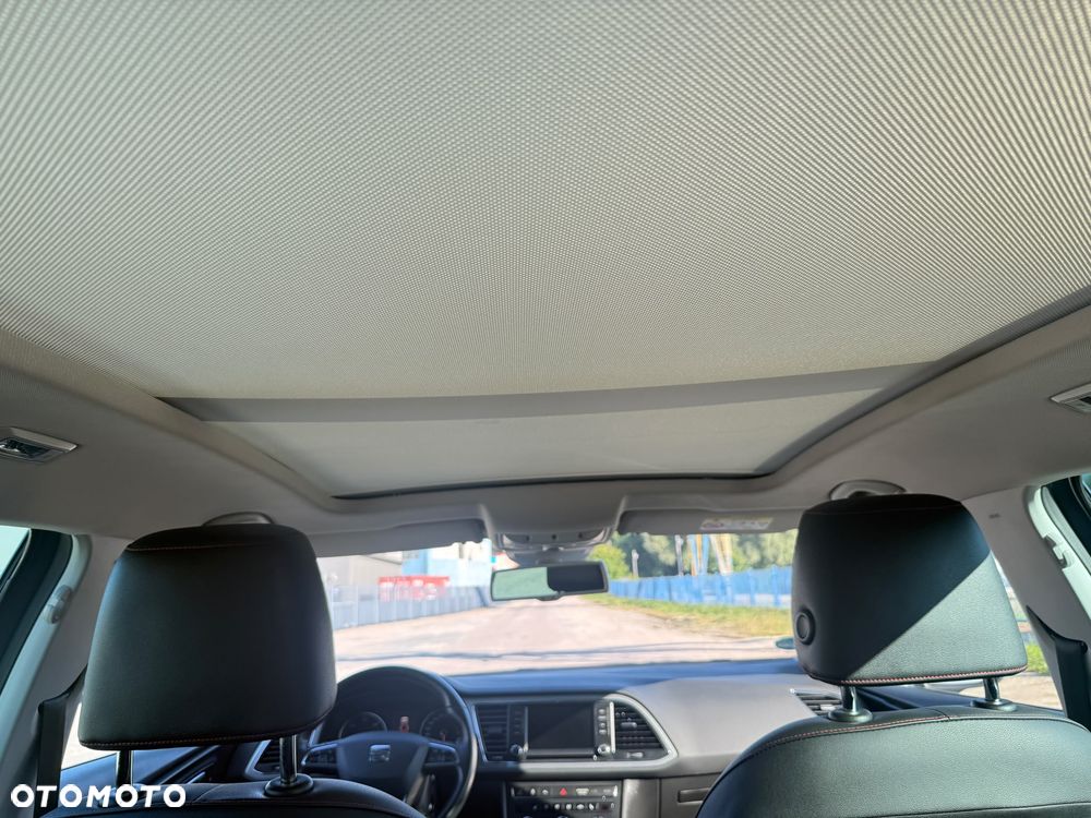 Seat Leon 2.0 TDI DPF Start&Stop DSG XCELLENCE - 19